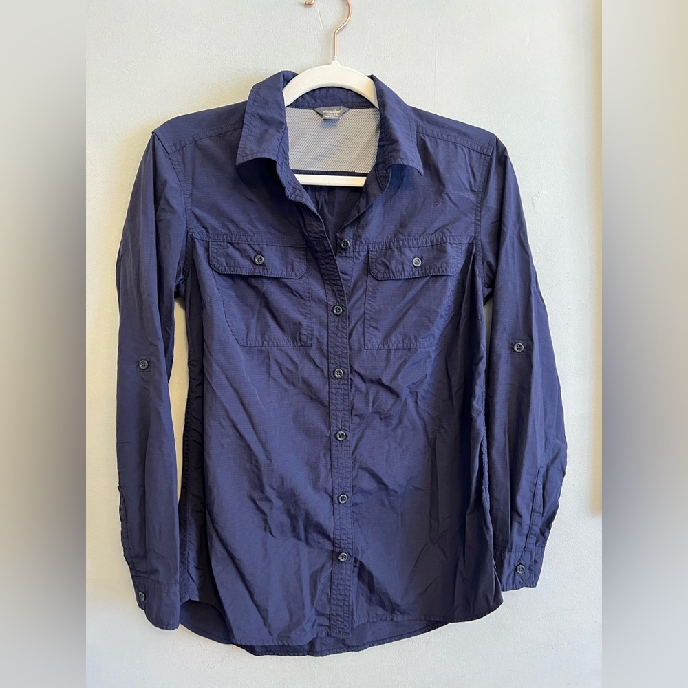 Eddie Bauer Women’s Athletic/Outdoor Button-Up Shirt